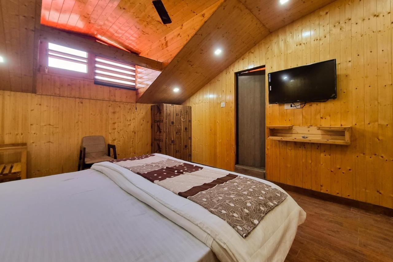 Hotel White Cloud Banikhet Dış mekan fotoğraf